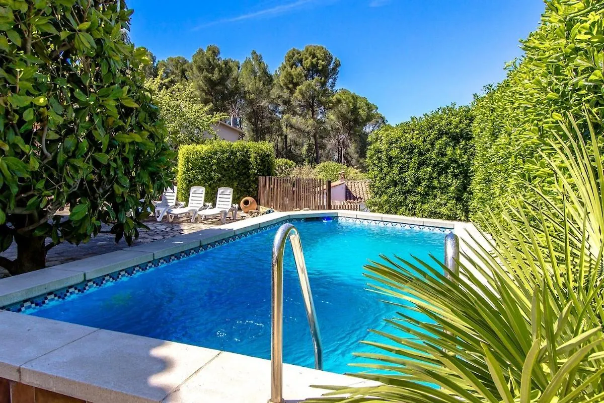 Super Sant Cugat With Swimming Pool Just 20Min From Barcelona! Villa Sant Cugat del Valles